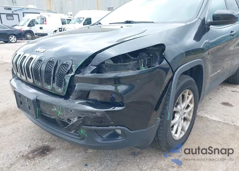 2015 Jeep Cherokee Latitude z USA, uszkodzony, nr VIN 1C4PJMCS8FW564842